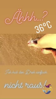 Sonya Kraus feet photo thumbnail