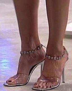 Sonya Kraus feet photo thumbnail