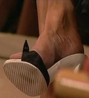 Sonya Kraus feet photo thumbnail