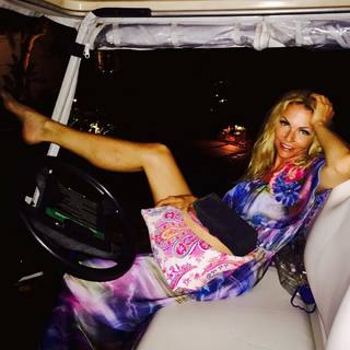 Sonya Kraus feet photo thumbnail