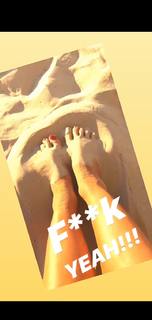 Sonya Kraus feet photo thumbnail