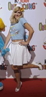 Sonya Kraus feet photo thumbnail