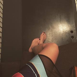 Sonya Tayurskaya feet photo 3