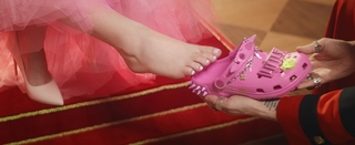 Sonya Tayurskaya feet photo 4