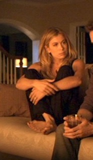 Sonya Walger feet photo thumbnail