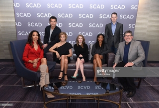 Sonya Walger feet photo thumbnail