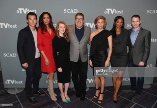 Sonya Walger feet photo thumbnail