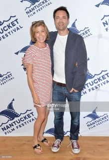 Sonya Walger feet photo thumbnail