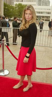 Sonya Walger feet photo thumbnail