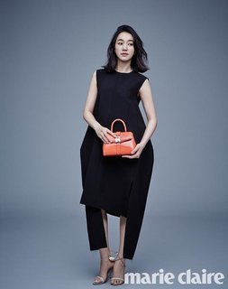Soo Ae feet photo 19