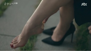 Soo Ae feet photo 20