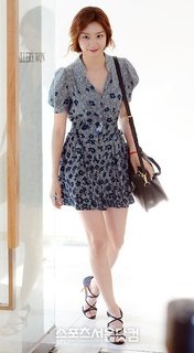 Soo-Jin Park feet photo 20