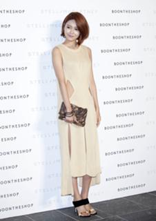 Sooyoung Choi feet photo thumbnail