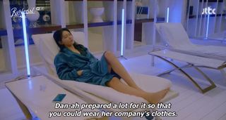 Sooyoung Choi feet photo thumbnail