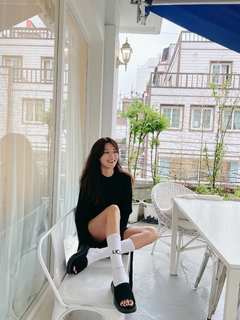 Sooyoung Choi feet photo thumbnail