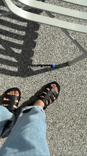 Sooyoung Choi feet photo thumbnail