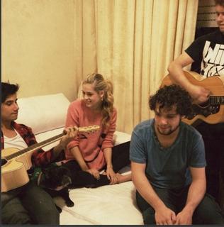 Sophia Abrahão feet photo thumbnail