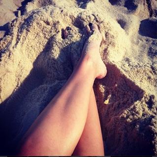 Sophia Abrahão feet photo thumbnail