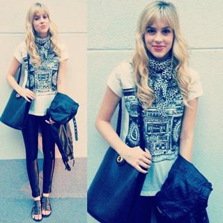 Sophia Abrahão feet photo thumbnail