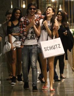 Sophia Abrahão feet photo thumbnail