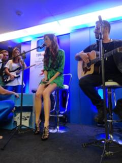 Sophia Abrahão feet photo thumbnail