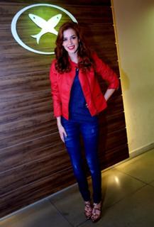 Sophia Abrahão feet photo thumbnail