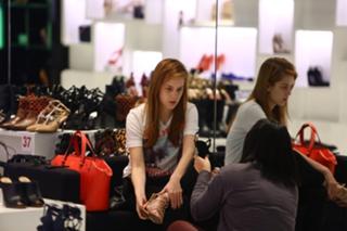 Sophia Abrahão feet photo thumbnail