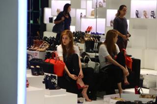 Sophia Abrahão feet photo thumbnail