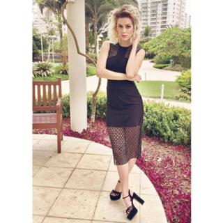 Sophia Abrahão feet photo thumbnail