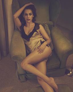 Sophia Abrahão feet photo thumbnail