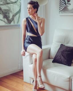 Sophia Abrahão feet photo thumbnail