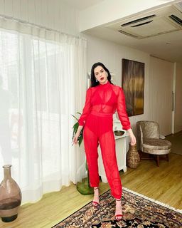 Sophia Abrahão feet photo thumbnail