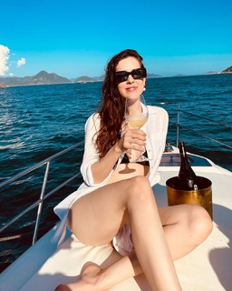 Sophia Abrahão feet photo thumbnail