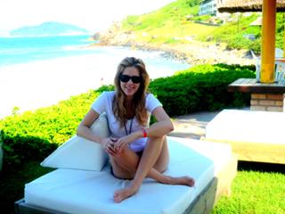 Sophia Abrahão feet photo thumbnail