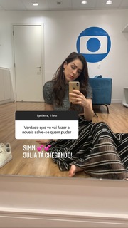 Sophia Abrahão feet photo thumbnail