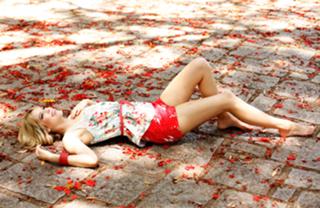 Sophia Abrahão feet photo thumbnail