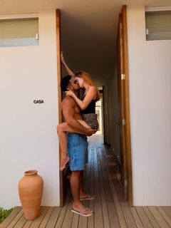 Sophia Abrahão feet photo 18