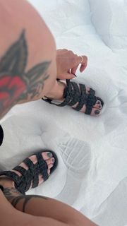 Sophia Ali feet photo 1