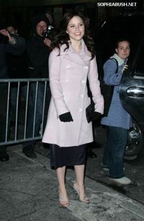 Sophia Bush feet photo thumbnail