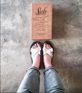 Sophia Bush feet photo thumbnail