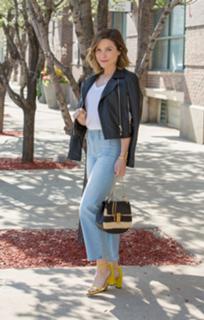 Sophia Bush feet photo thumbnail