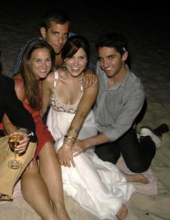 Sophia Bush feet photo thumbnail