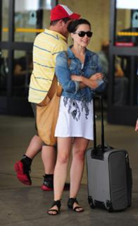 Sophia Bush feet photo thumbnail