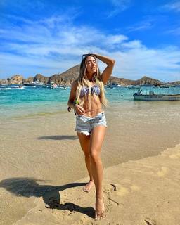 Sophia Campana feet photo 1