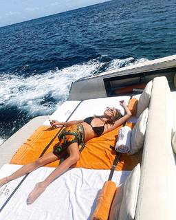 Sophia Culpo feet photo 11