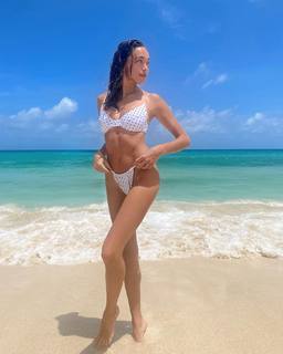 Sophia Culpo feet photo 3