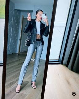 Sophia Culpo feet photo 3