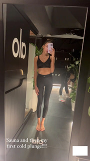 Sophia Culpo feet photo 16