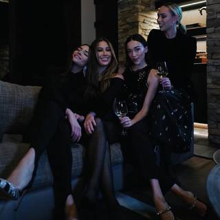 Sophia Culpo feet photo 12