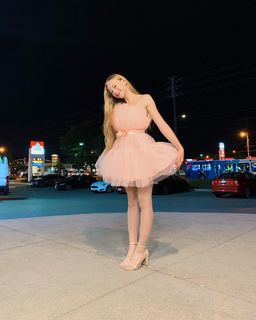 Sophia Diamond feet photo 17
